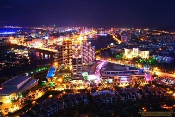 2025香港正版資料免費看，一網打盡最新資訊，香港最新資訊一網打盡，2025正版資料免費看