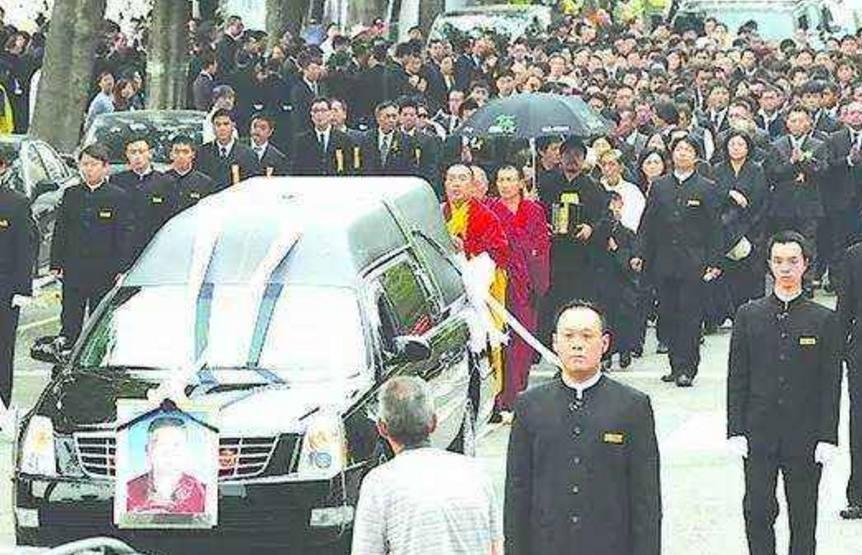 澳門天天六開彩正版澳門，澳門天天六開彩正版資料揭秘