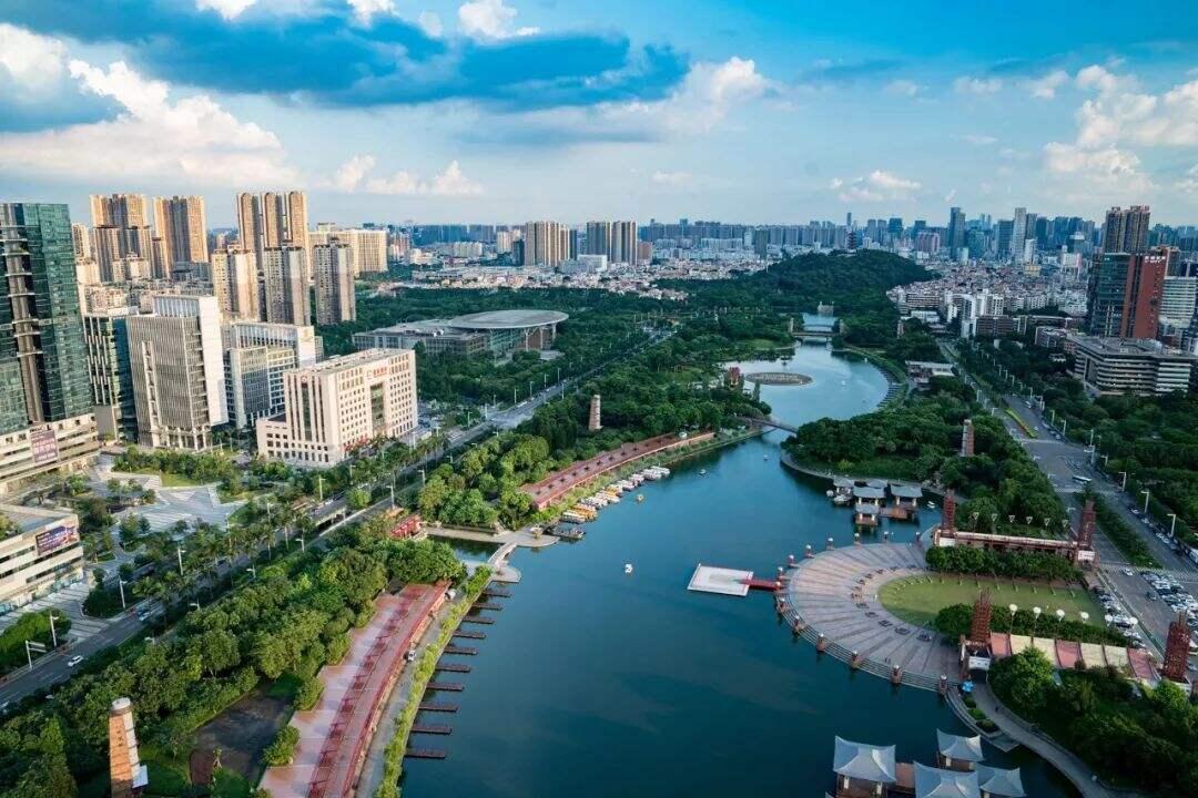 探索未來(lái)，2025新澳門正版免費(fèi)資本車時(shí)代來(lái)臨，探索未來(lái)，2025新澳門正版免費(fèi)資本車時(shí)代揭秘