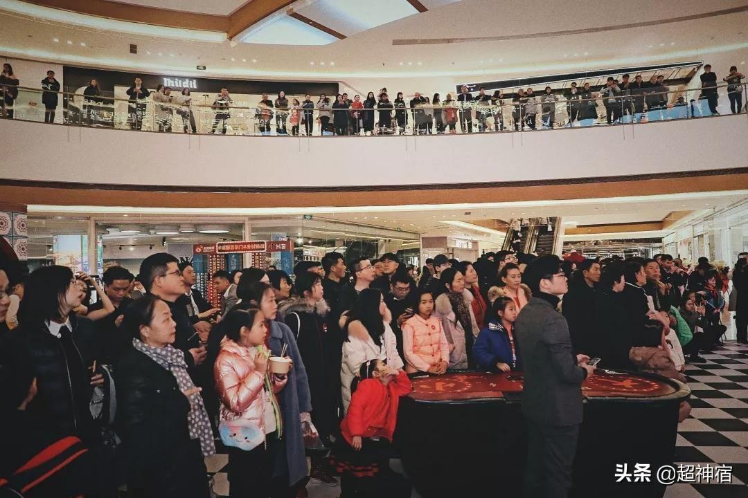 揭秘2020年香港今晚開獎號碼——熱門話題下的彩票風(fēng)云，揭秘彩票風(fēng)云，香港今晚開獎號碼預(yù)測與熱門話題解析