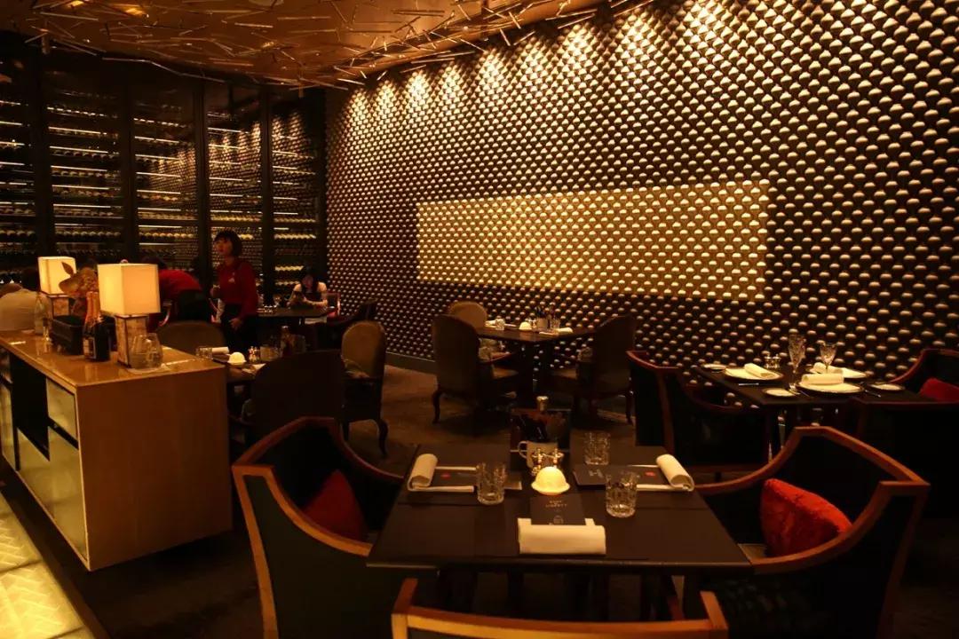 澳門彩資料金牛，澳門彩資料金牛——揭秘金牛座的幸運數(shù)字與運勢分析